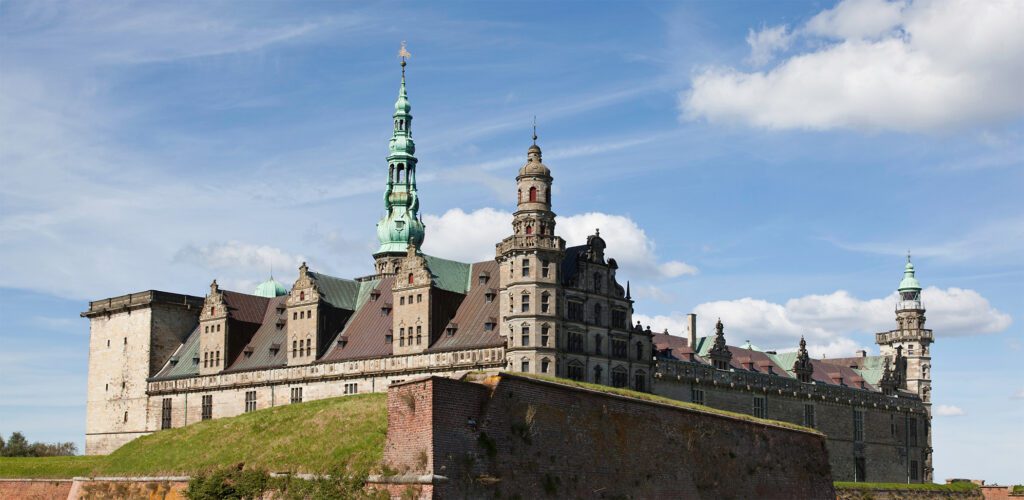 Imponerende Kronborg Slot