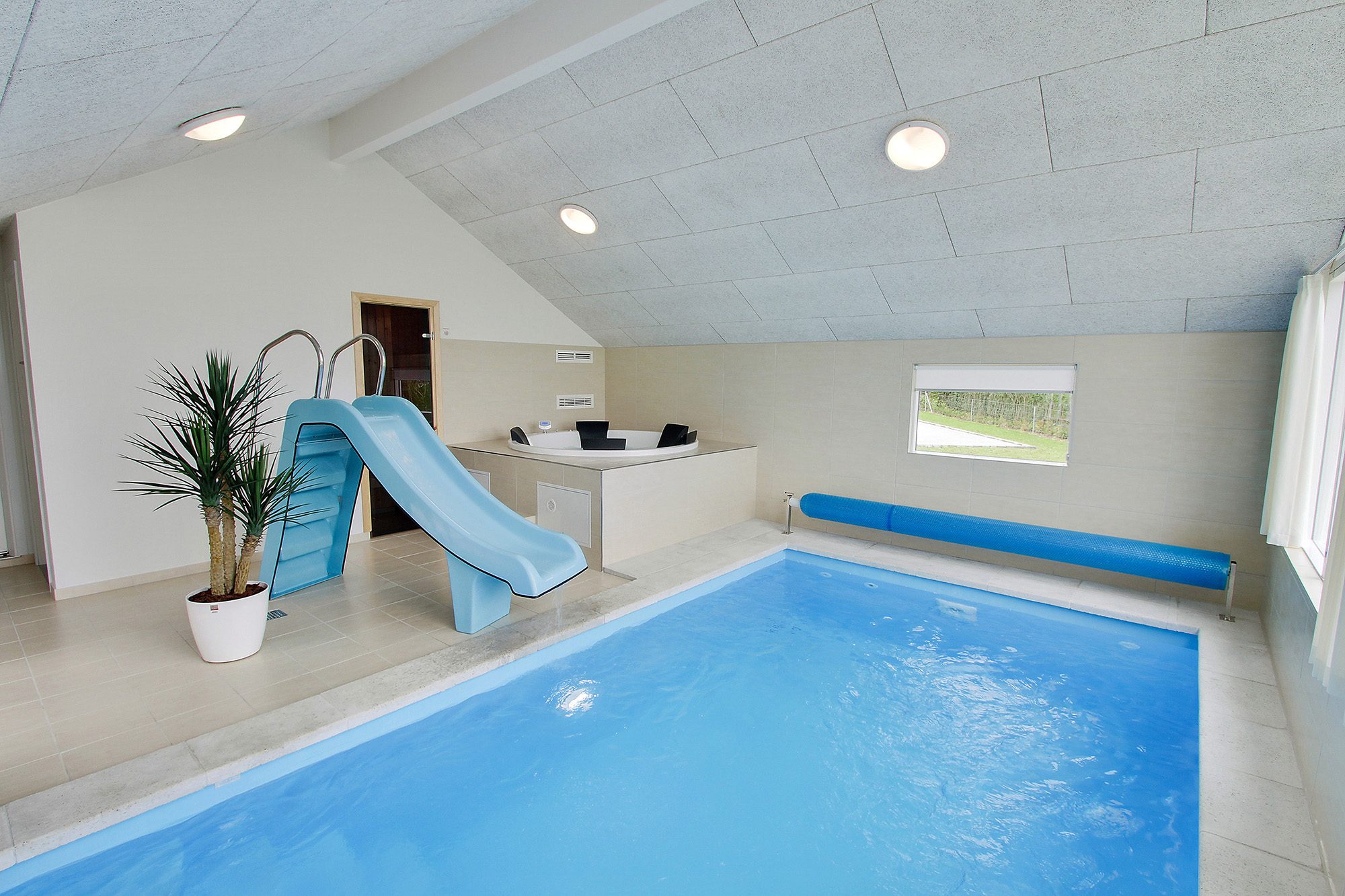 Pool i sommerhuset