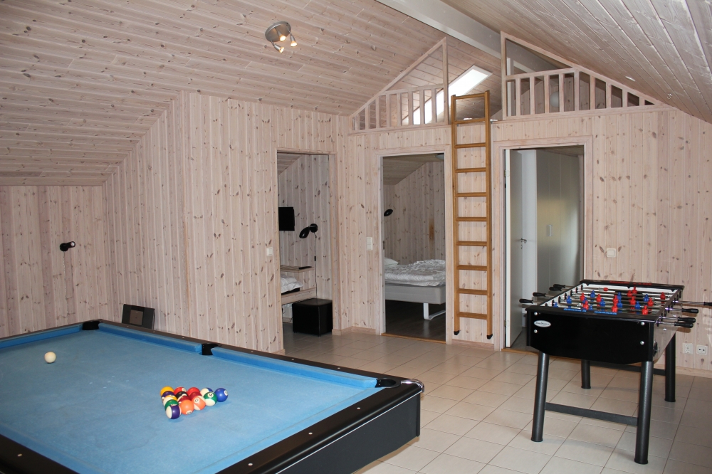 I husets aktivitetsrum kan der dystes i både billard, bordtennis og dart