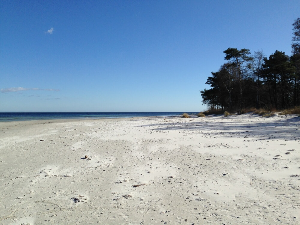 Stranden nær luksushus nr. 370.