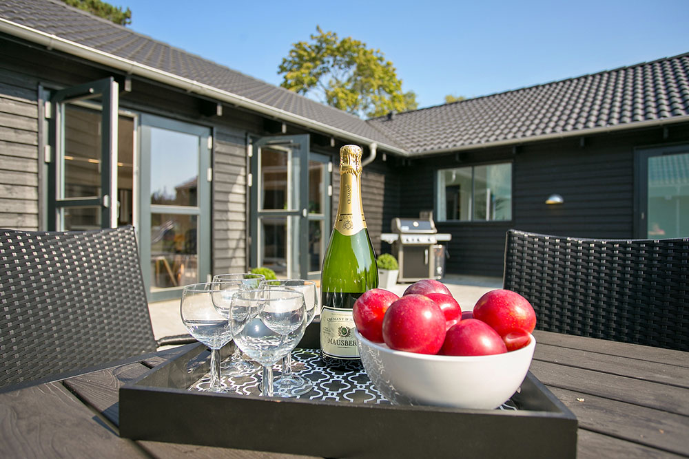 Nyd en grillaften på terrassen i luksushus nr. 369 i Nordsjælland