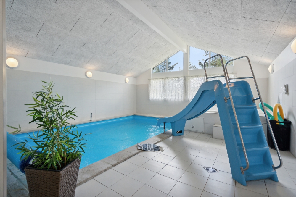 Den lækre pool i luksushuse nr. 371 til 21 personer