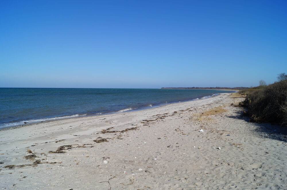 Stranden nær luksushus nr. 424.
