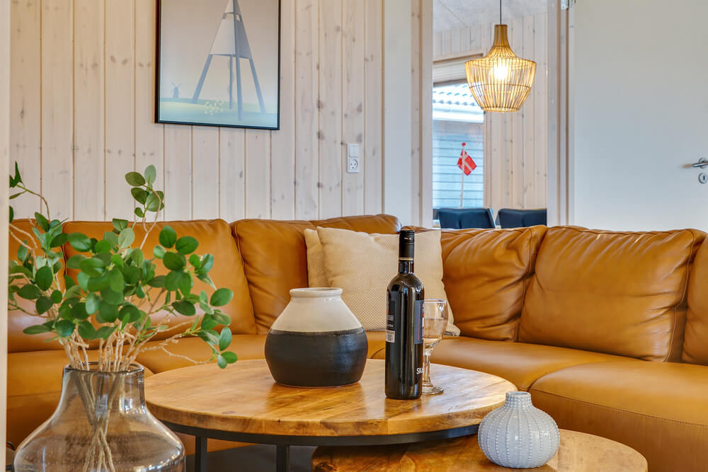 Dyst i sommerhusets aktivitetsrum, når I besøger luksushus nr. 474 i Østjylland.