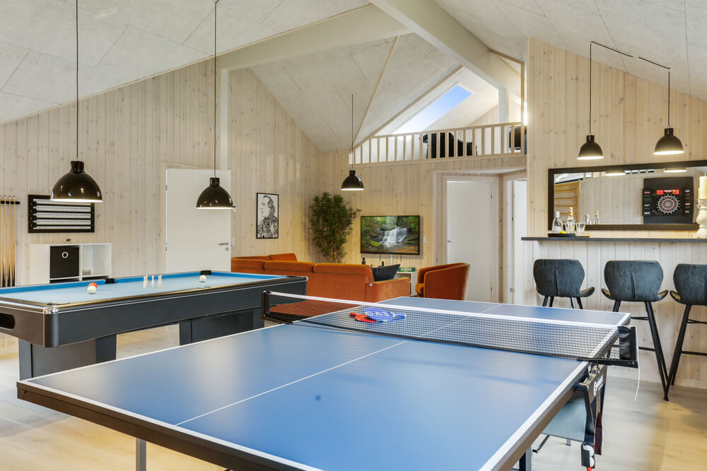 Ud over de mange timer, man kan bruge i husets pool-afdeling, så byder luksushus 469 også på billard/bordtennis og dart