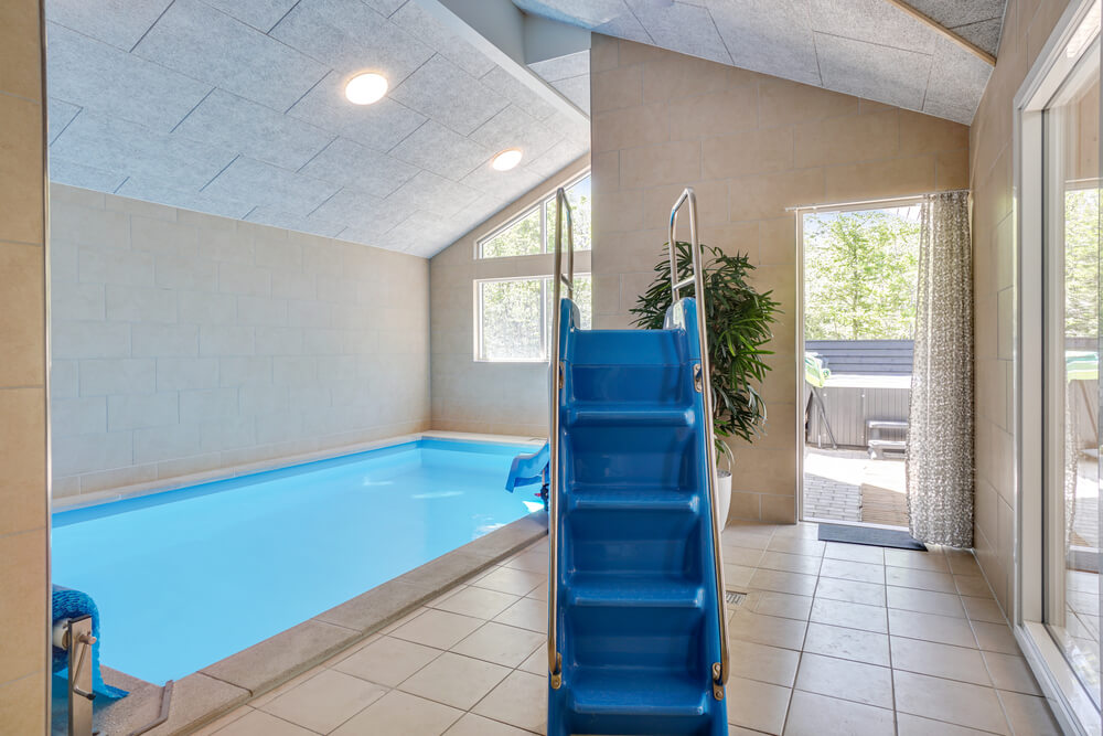 Den lækre pool i luksushuse nr. 494 til 18 personer