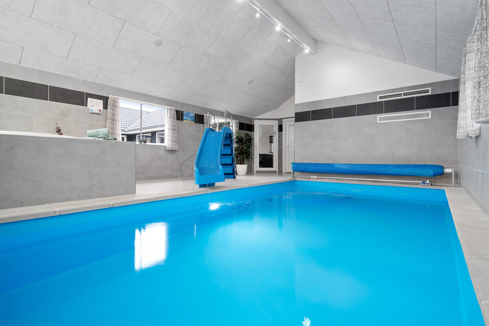 Den lækre pool i luksushuse nr. 730 til 24 personer