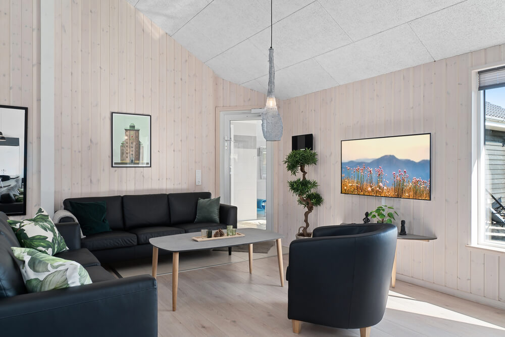 Det store lyse opholdrum i luksushus nr. 731 til 20.