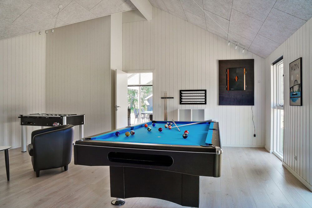 Ud over de mange timer, man kan bruge i husets pool-afdeling, så byder luksushus 503 også på billard/bordtennis og dart