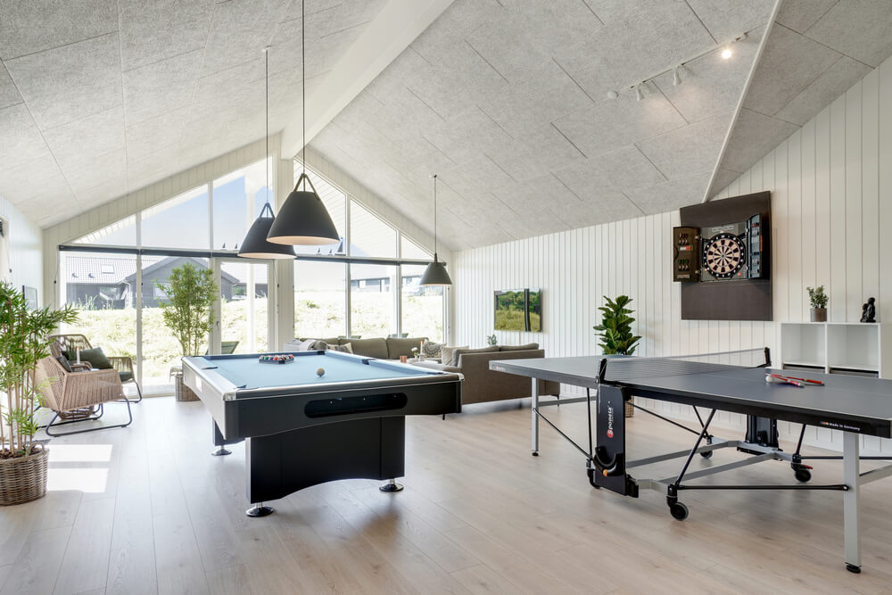 Ud over de mange timer, man kan bruge i husets pool-afdeling, så byder luksushus 491 også på billard/bordtennis og dart