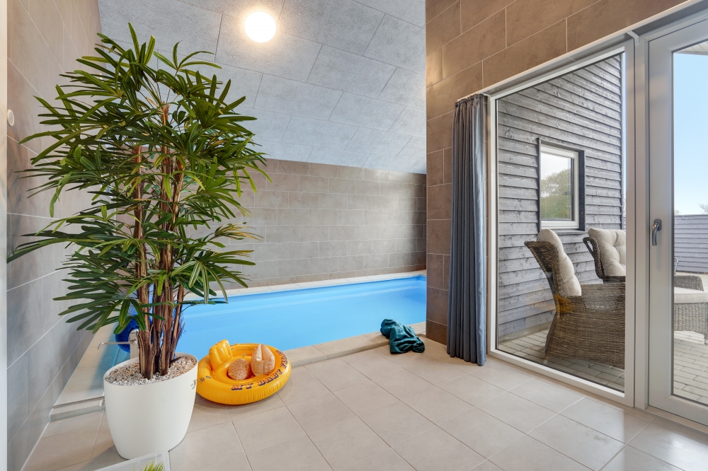 Den lækre pool i luksushuse nr. 544 til 14 personer