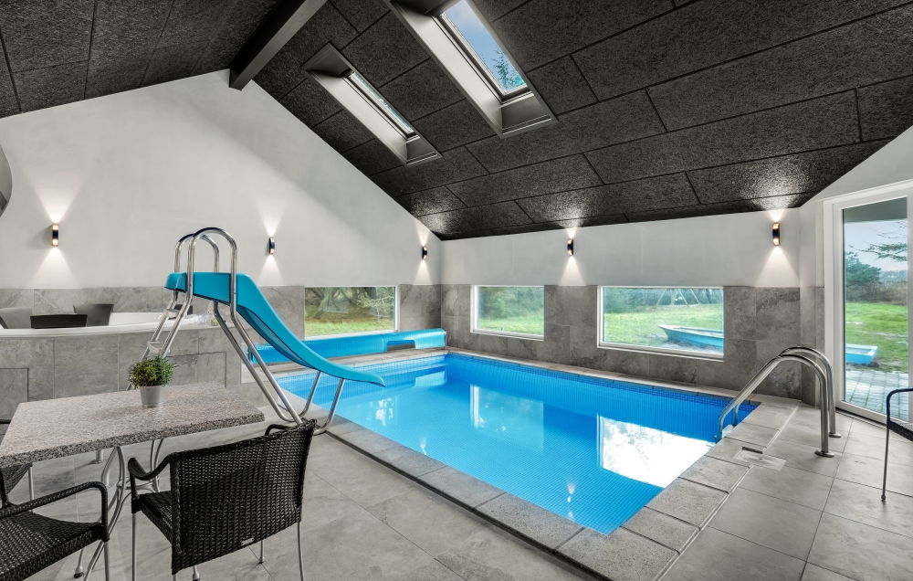 Den lækre pool i luksushuse nr. 571 til 22 personer