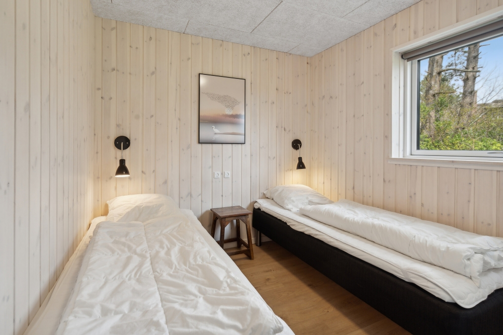 Et af de 6 soveværelser i luksushus nr. 595