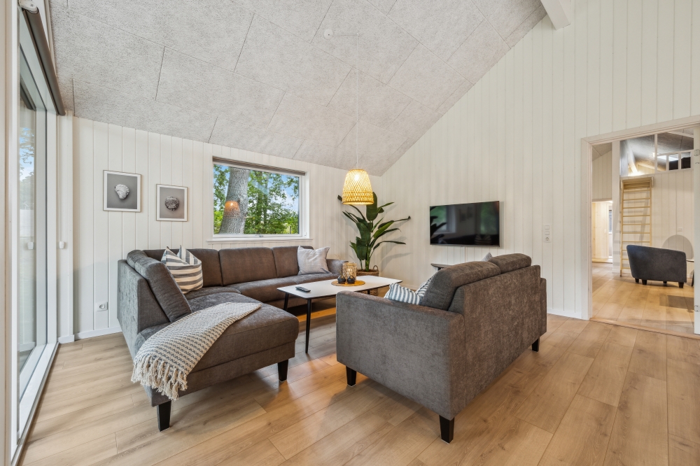 Sofaen i luksushus 750 i Tyskland indbyder til brætspil eller at se en film sammen.