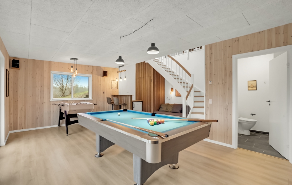 Ud over de mange timer, man kan bruge i husets pool-afdeling, så byder luksushus 603 også på billard/bordtennis og dart