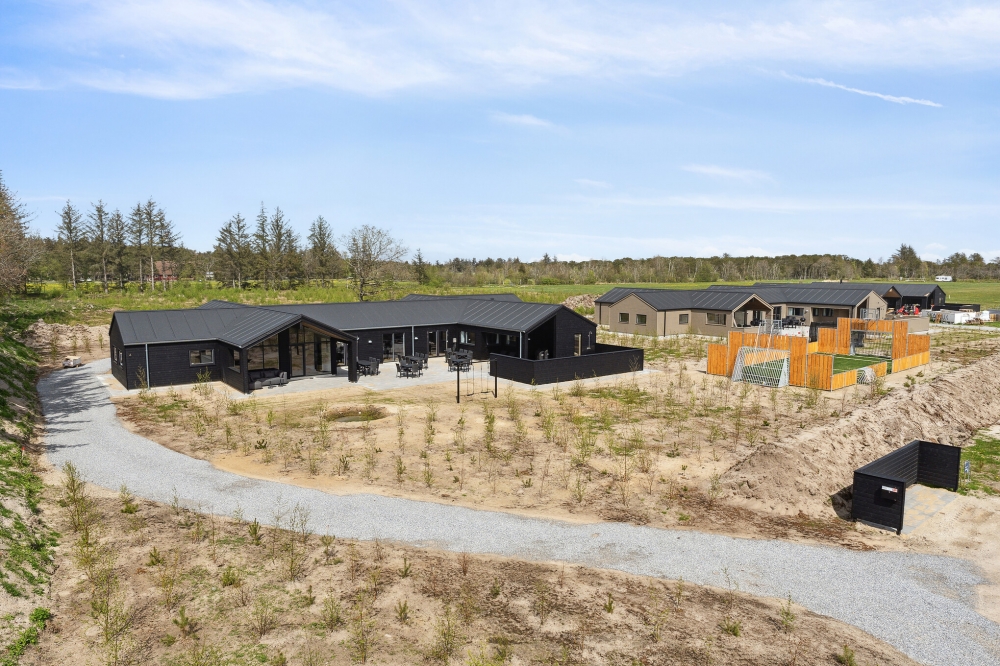 Dette skønne poolhus nr. 615 med plads til 30 personer ligger i Nordjylland