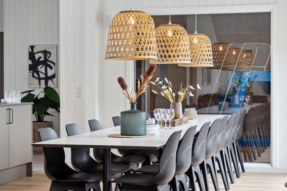 Opholdsrum med plads til 16 i luksushus nr. 616.