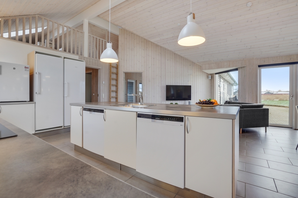 Køkkenet i luksushus nr. 234 er godt indrettet.