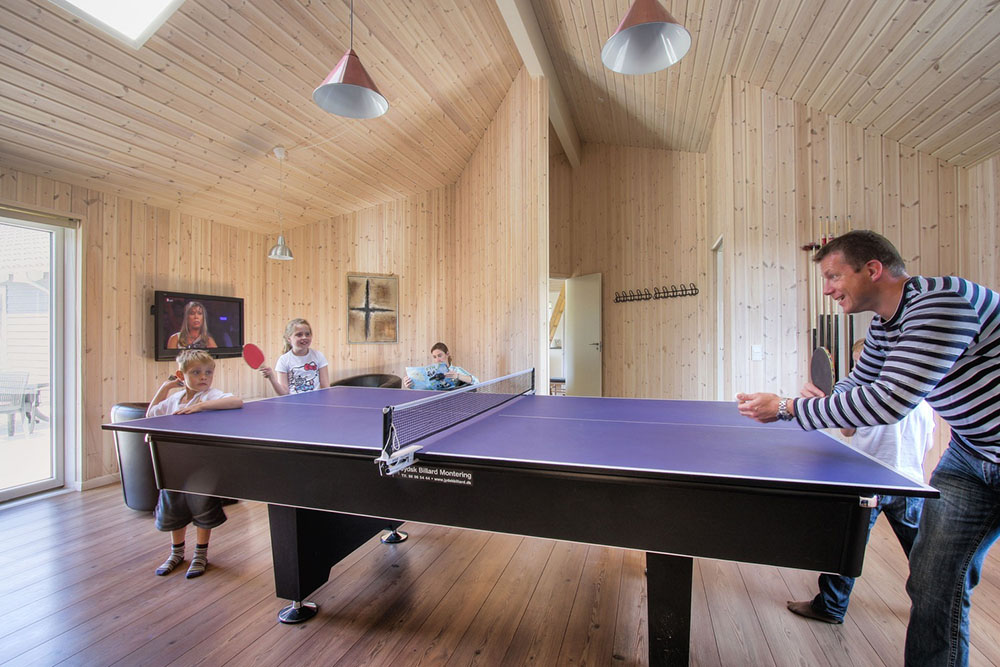 Ønsker man aktivitet, når man er på ferie, så har dette luksussommerhus rigeligt at byde på