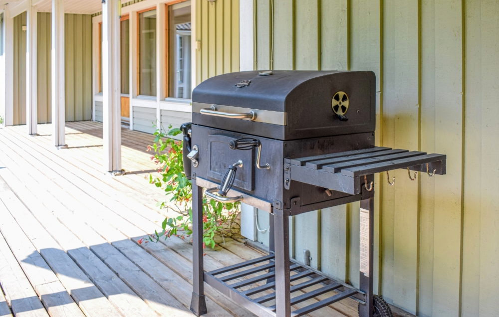 Nyd en grillaften på terrassen i luksushus nr. 126 i Sverige