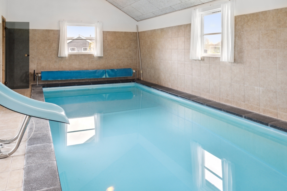 Tag en dukkert i poolen i luksushus nr. 202 i Lolland/Falster/Møn.
