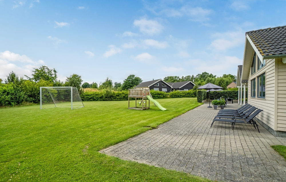 Stor terrasse ved luksushus nr. 276 i Nordsjælland.