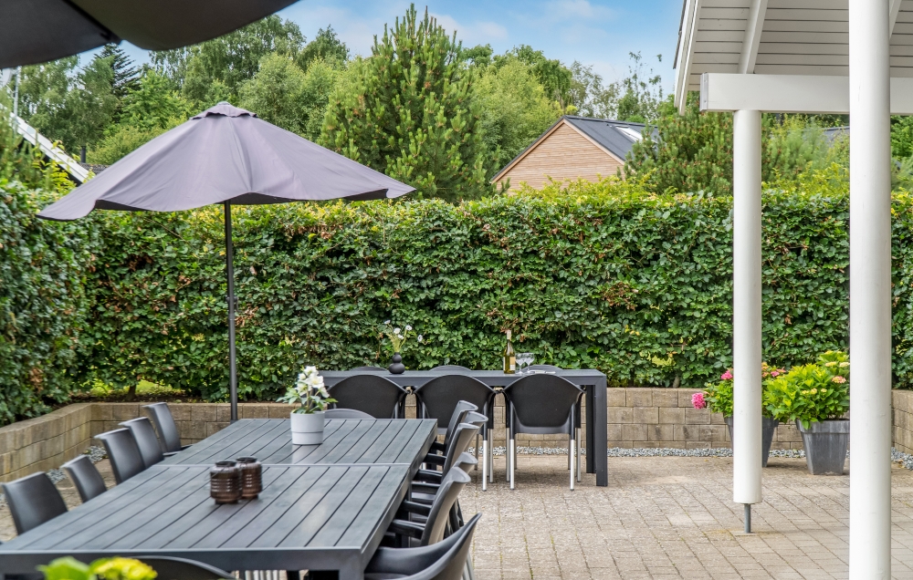 Nyd en grillaften på terrassen i luksushus nr. 276 i Nordsjælland